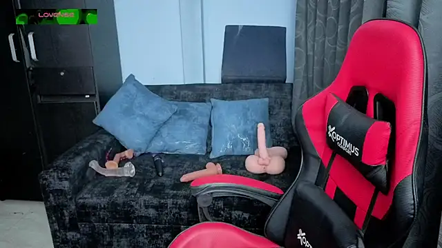 charlotee lovee69 online show from 11.13.25