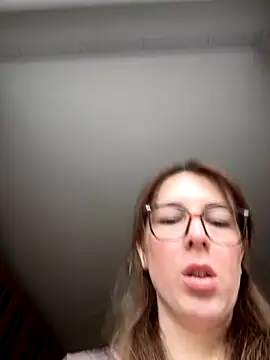 MommmyYummy online show from 10.17.25