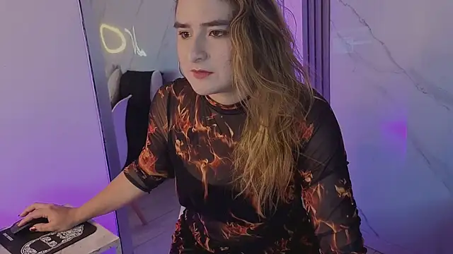 CandyQueenGold online show from 02.07.26