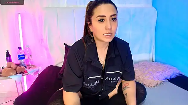 Natasha Wilde  online show from 10.29.25