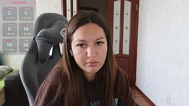 Nelly Fischer online show from 12.14.24