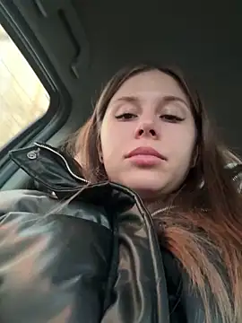 Snapshot of MilissaSee chatting on 02.23.25 MilissaSee online show from 02.23.25