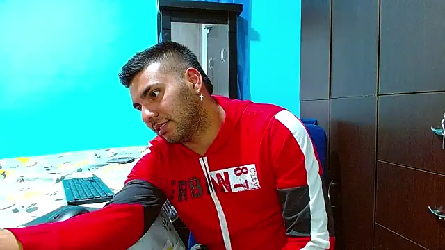 2ScarletandRyan8 online show from 01.18.25