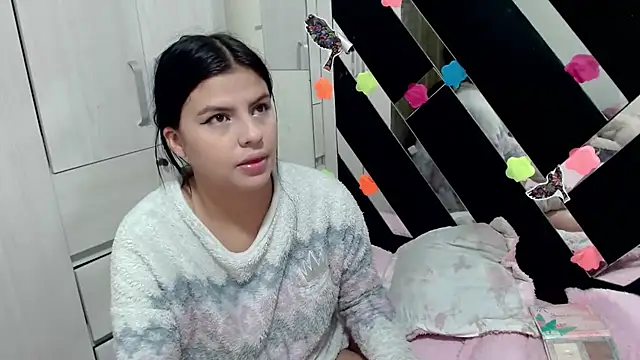 Snapshot of katery_wok11 chatting on 10.25.25 katery wok11 online show from 10.25.25