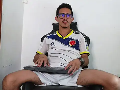 HomeAloneK online show from 01.16.26