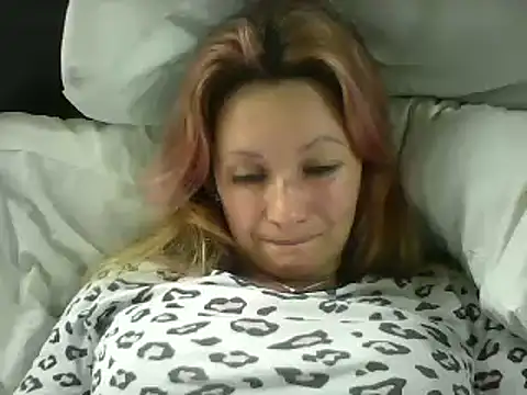 Snapshot of Paulita_x3 chatting on 02.11.25 Paulita x3 online show from 02.11.25