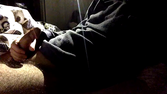 Snapshot of enty-y chatting on 12.15.24 enty-y online show from 12.15.24