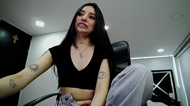 ananya sex1 online show from 03.18.25