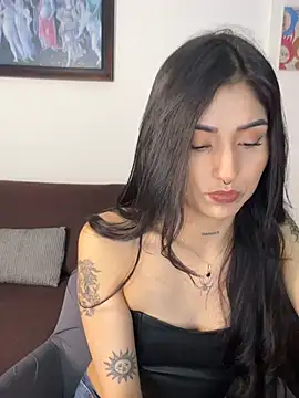 Snapshot of ananya_sex1 chatting on 04.19.26 ananya sex1 online show from 04.19.26