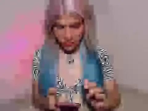 HugeDanex online show from 11.24.25