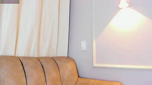 Lia walton online show from 12.31.24