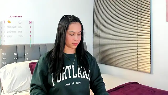 Gigi-bom online show from 02.06.26