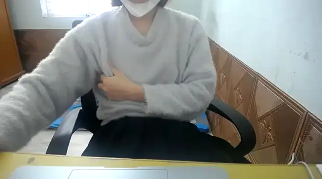 Michiko1 online show from 02.25.25