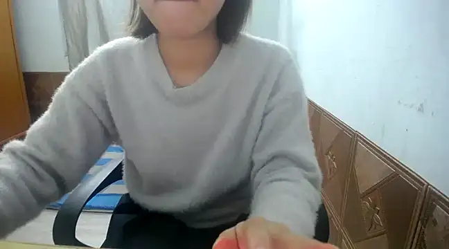 Michiko1 online show from 02.25.25