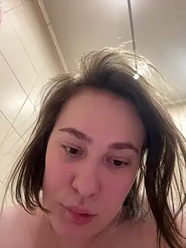 Golumm online show from 10.31.25