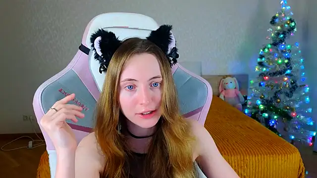 Cowell Adelina online show from 12.20.25