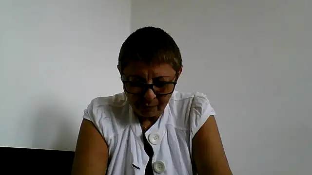 roseblak42 online show from 09.30.25