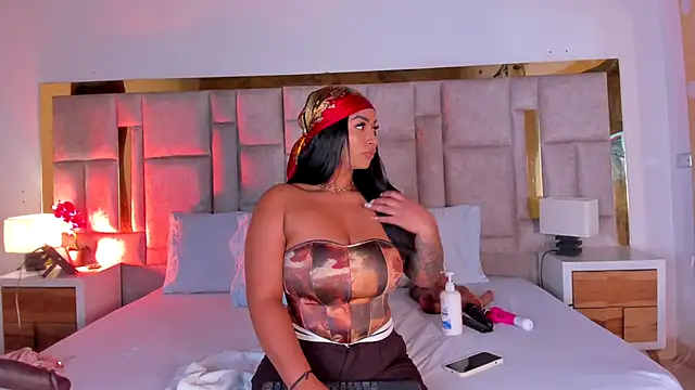 Miss Abigail  online show from 10.22.25