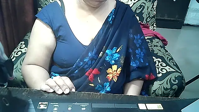 Snapshot of Punambhabisexy chatting on 11.20.25 Punambhabisexy online show from 11.20.25