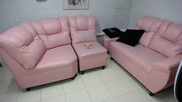 Penelope Nipples  online show from 03.20.25