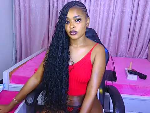 Snapshot of Pretty-shally chatting on 02.03.26 Pretty-shally online show from 02.03.26