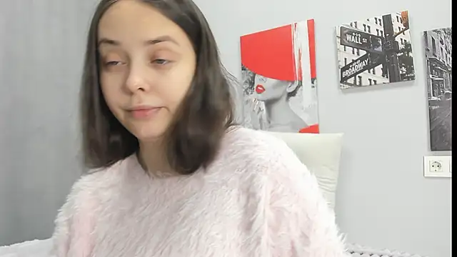 Tiny JuJu online show from 02.02.26