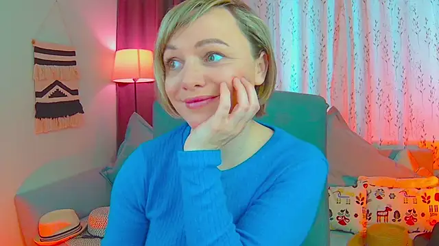 NandiSmile online show from 03.13.25