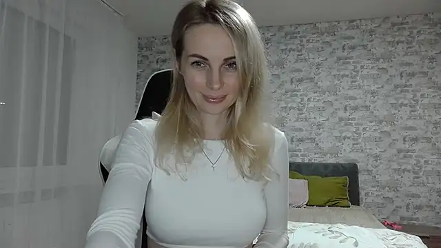 Snapshot of AlissonBia chatting on 06.06.26 AlissonBia online show from 06.06.26