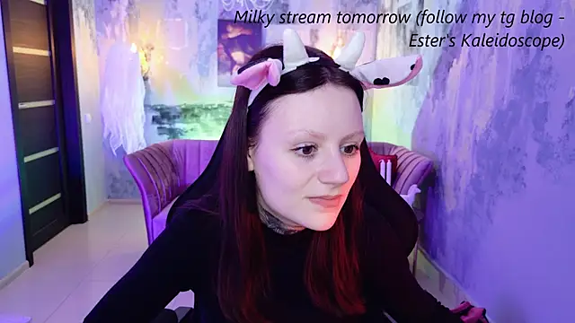 Snapshot of VeliraBraitberg chatting on 12.19.24 VeliraBraitberg online show from 12.19.24