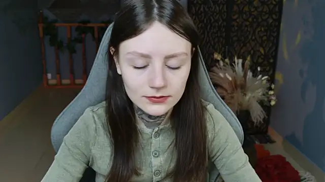 Snapshot of VeliraBraitberg chatting on 02.05.25 VeliraBraitberg online show from 02.05.25