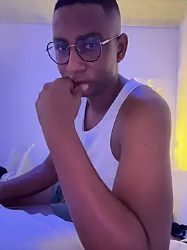 Snapshot of Arwens_bell08 chatting on 01.12.25 Arwens bell08 online show from 01.12.25