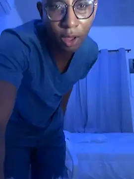 Snapshot of Arwens_bell08 chatting on 02.11.25 Arwens bell08 online show from 02.11.25