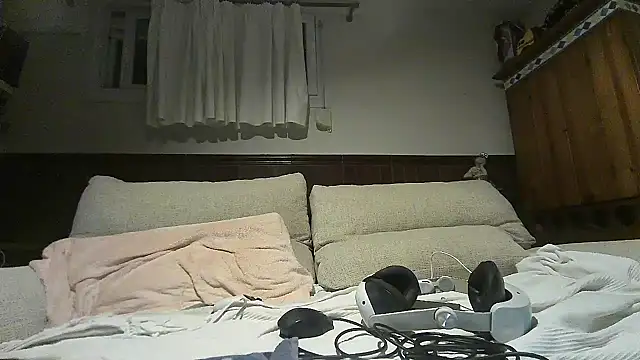 Snapshot of fransexdol chatting on 12.06.24 fransexdol online show from 12.06.24