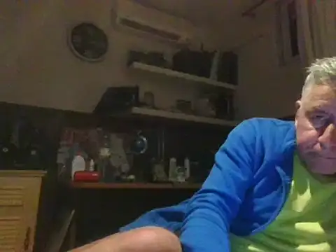 Snapshot of fransexdol chatting on 12.25.24 fransexdol online show from 12.25.24