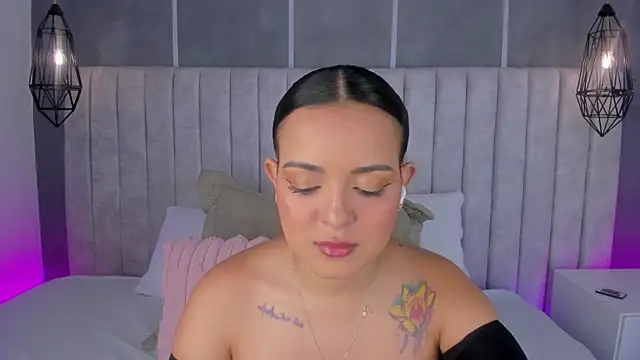 lea gray online show from 04.16.26