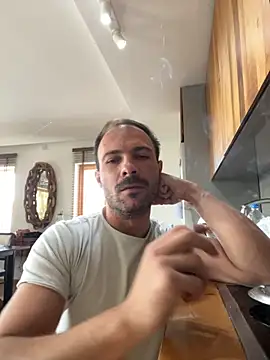 Adventurehotman online show from 09.17.25