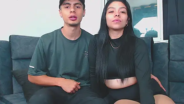 Snapshot of Stiven_CL chatting on 02.05.25 Stiven CL online show from 02.05.25