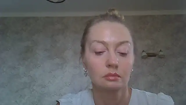 ZarinaSwift online show from 06.07.26