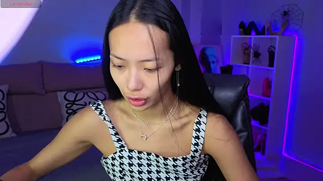  MIURA  online show from 10.24.25