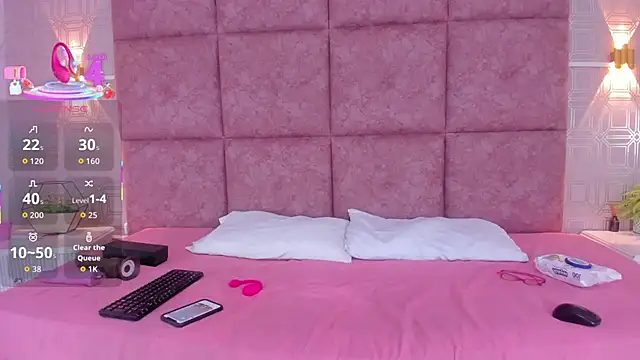 Snapshot of LiaVelez chatting on 02.05.26 LiaVelez online show from 02.05.26