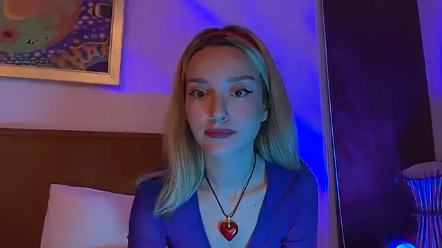 SirenaBelle online show from 11.19.25