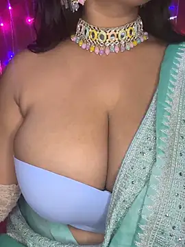 Snapshot of Playful__Princess chatting on 01.31.25 Playful  Princess online show from 01.31.25