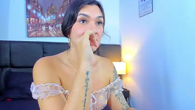 Snapshot of Camila_Coxx chatting on 01.17.25 Camila Coxx online show from 01.17.25