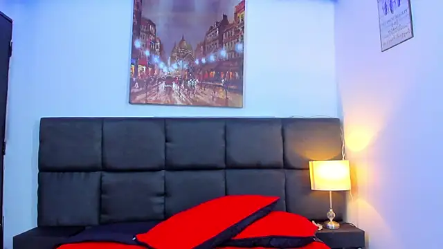 Snapshot of Camila_Coxx chatting on 01.19.25 Camila Coxx online show from 01.19.25