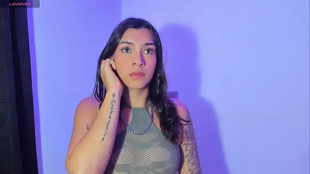 Snapshot of Camila_Coxx chatting on 03.08.25 Camila Coxx online show from 03.08.25