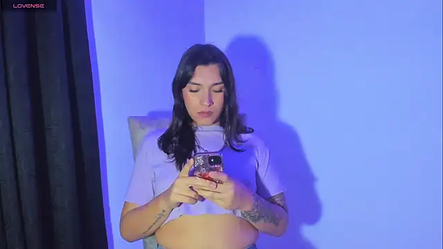 Snapshot of Camila_Coxx chatting on 03.12.25 Camila Coxx online show from 03.12.25