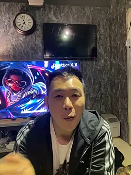 Snapshot of andy8889 chatting on 12.20.25 andy8889 online show from 12.20.25