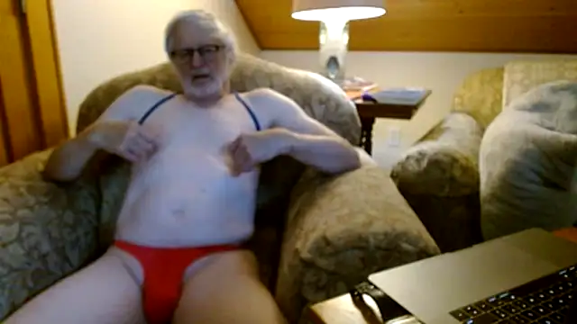 stripfun23 online show from 10.16.25