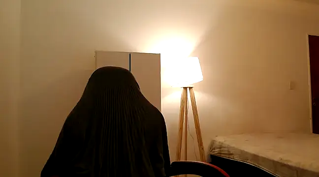 Snapshot of samantha_s69 chatting on 12.28.24 samantha s69 online show from 12.28.24