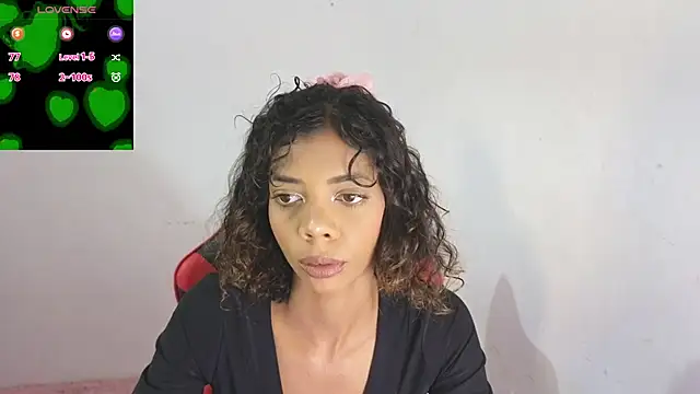 Snapshot of ElisaBoyer chatting on 03.12.26 ElisaBoyer online show from 03.12.26